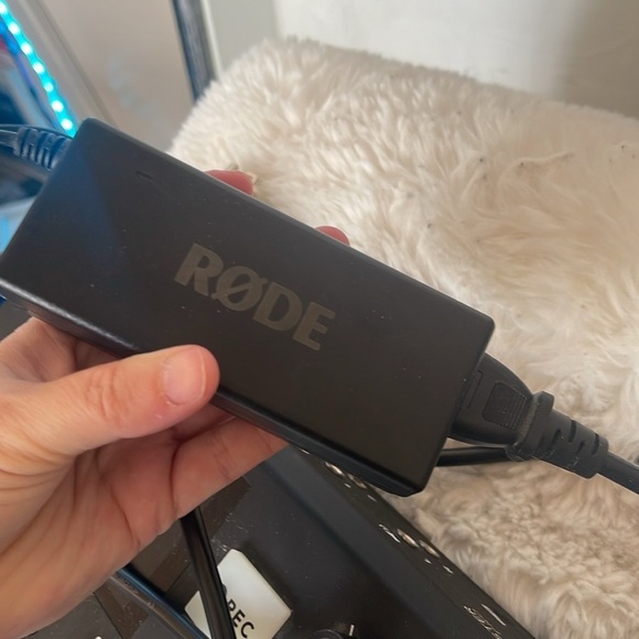 Rode Black Audio Mixer rides caster pro Class Aservo Biased APHEX like new - Picture 6 of 8